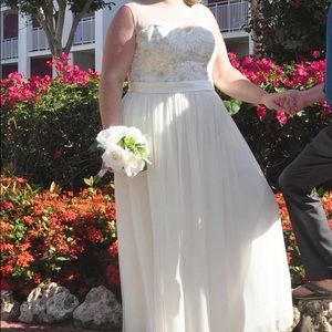 Wedding dress size 16/18